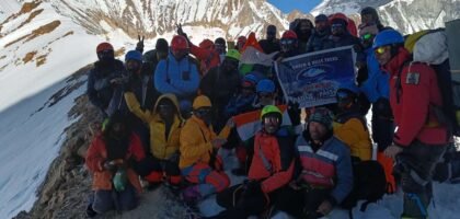 Group photo of the Green N Hills expedition team at Traill's Pass, September 2024.